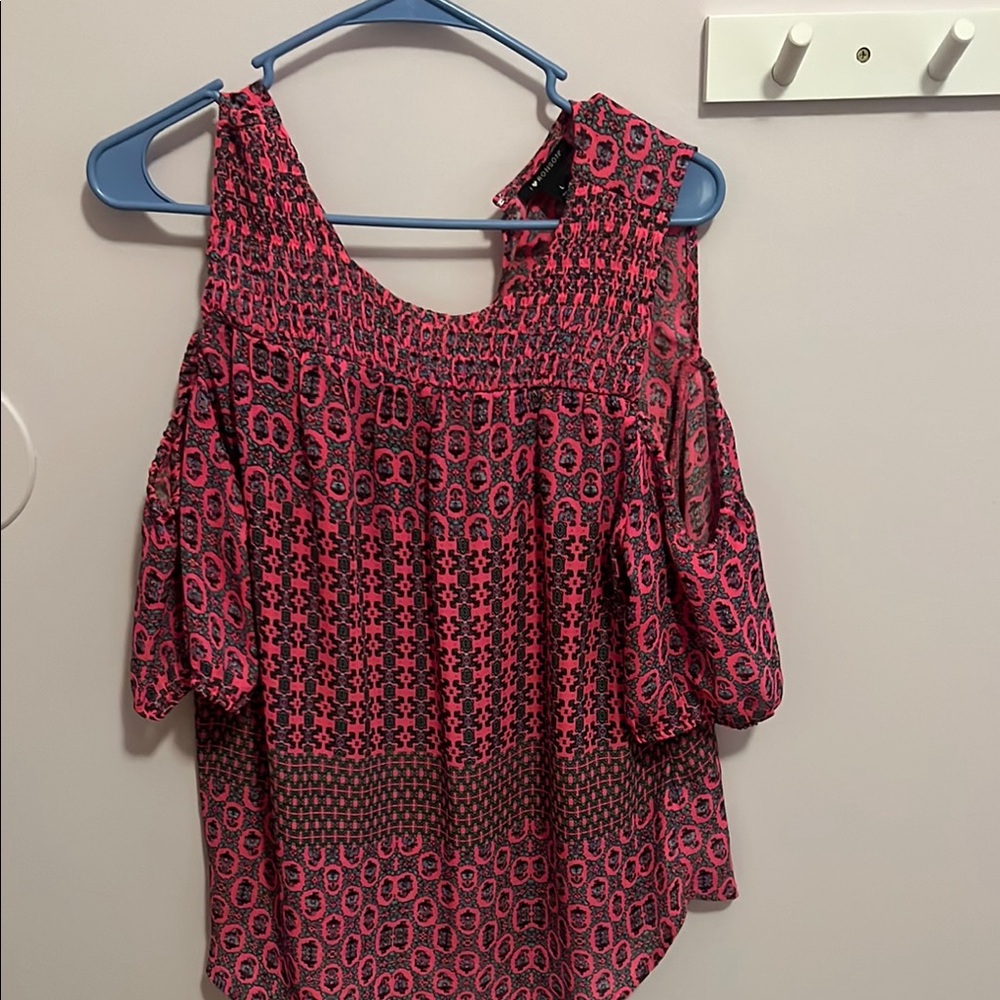 Chic Pink Patterned Blouse
